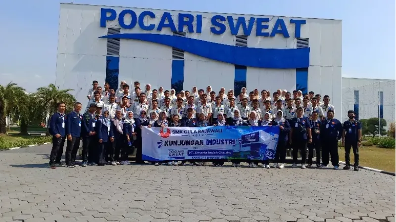 Menembus Jantung Industri Raksasa: Petualangan Seru SMK Gula Rajawali di Pabrik Sari Roti dan Pocari Sweat!